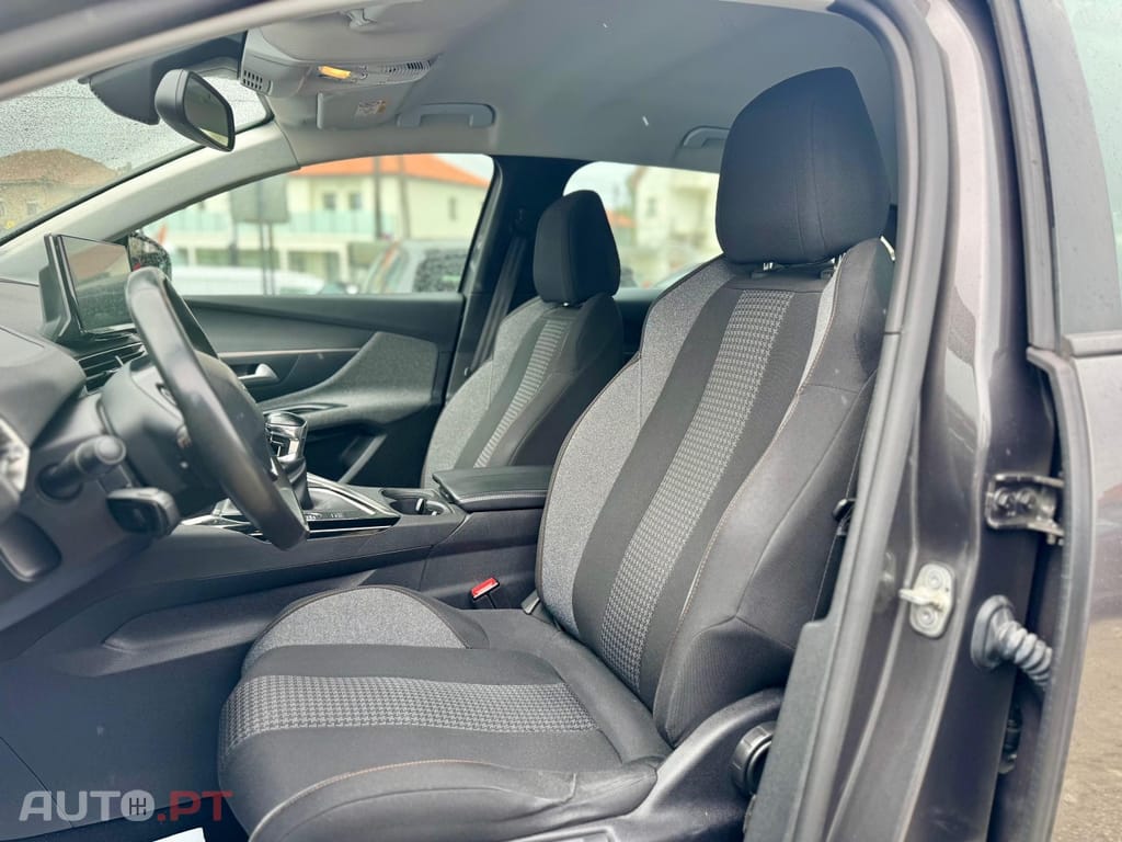 Peugeot 3008 1.5 BlueHDi Active Pack