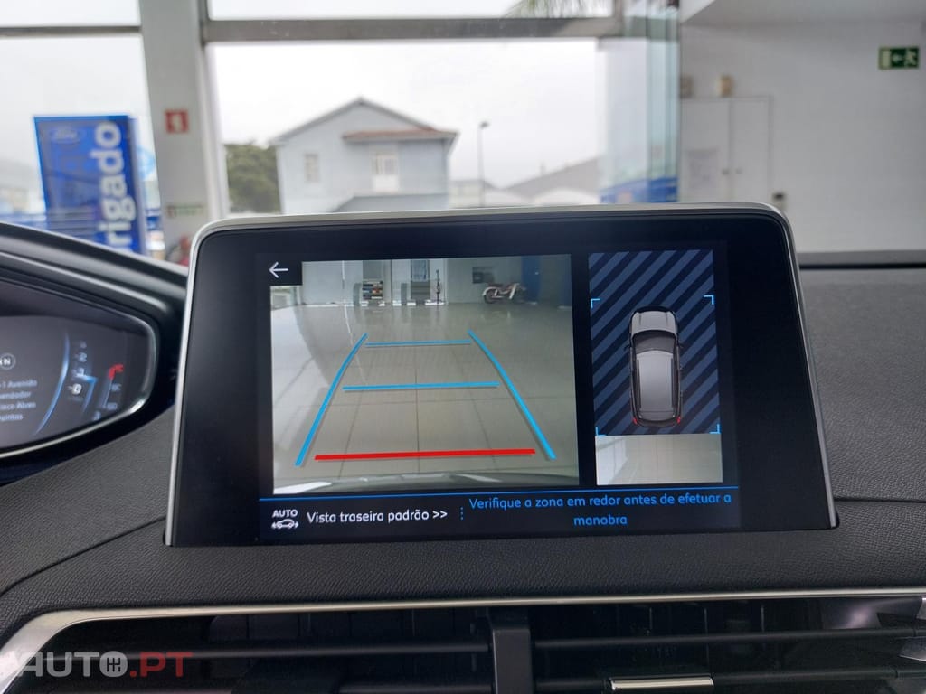 Peugeot 3008 1.5 BlueHDi Allure