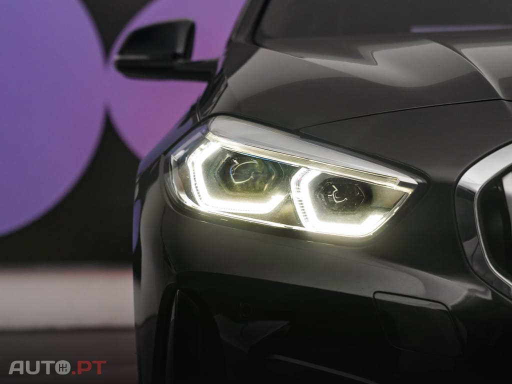 BMW 116 d Pack Desportivo M