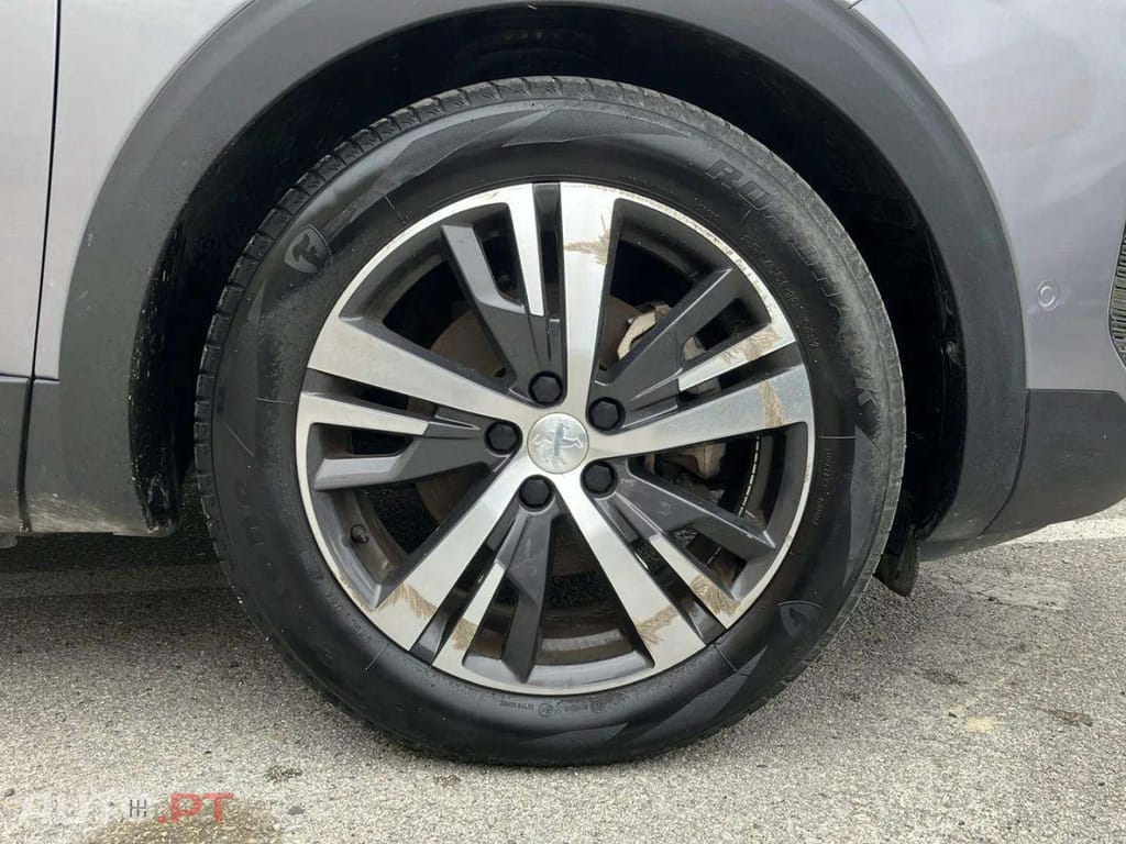 Peugeot 5008 1.5 BlueHDi Allure Pack