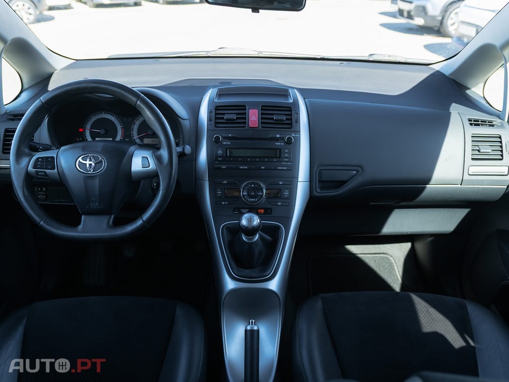 Toyota Auris 1.4 D-4D Comfort