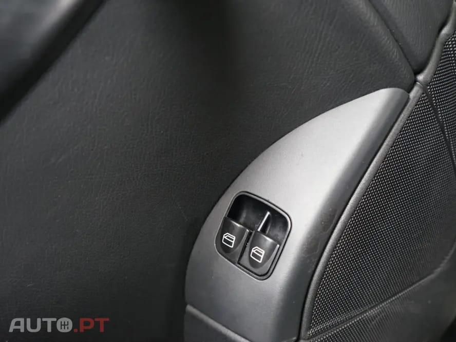Mercedes-Benz CLC 200 Kompressor Auto