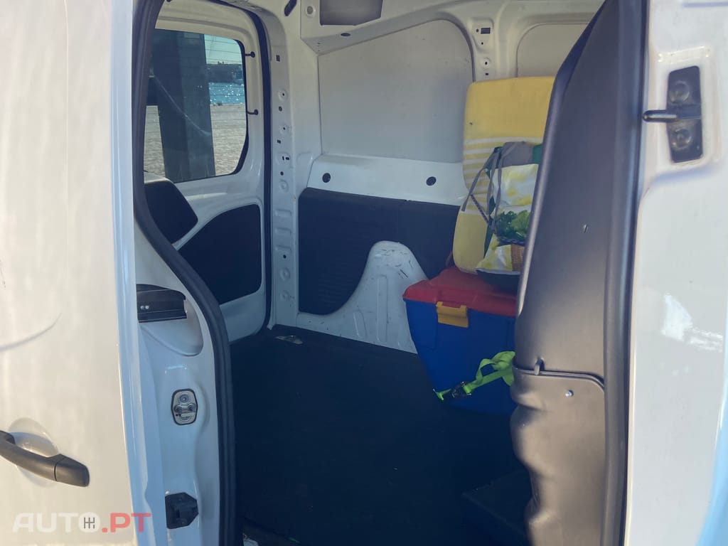 Citroen Berlingo 1.6 HDi 90 cv - Comercial 3 Lugares