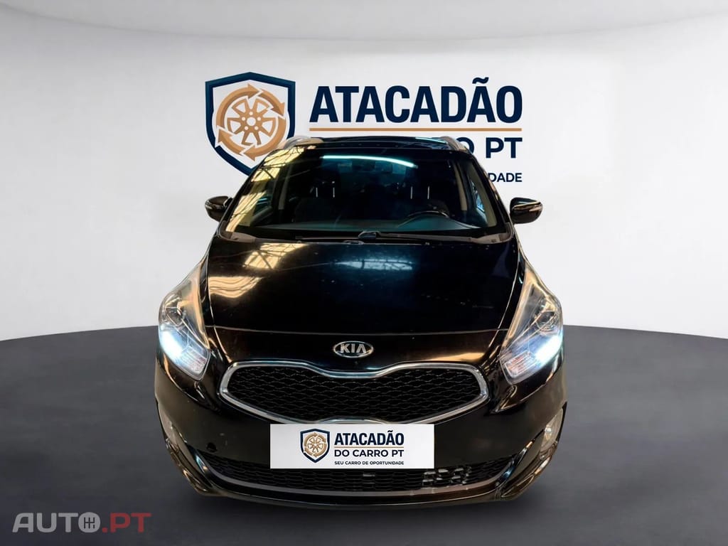 Kia Carens 1,7d 7L
