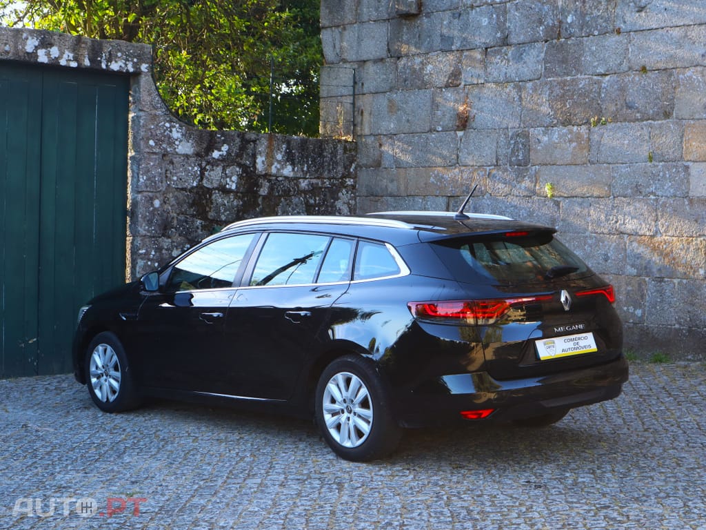 Renault Mégane Sport Tourer 1.5 Blue dCi Intens EDC