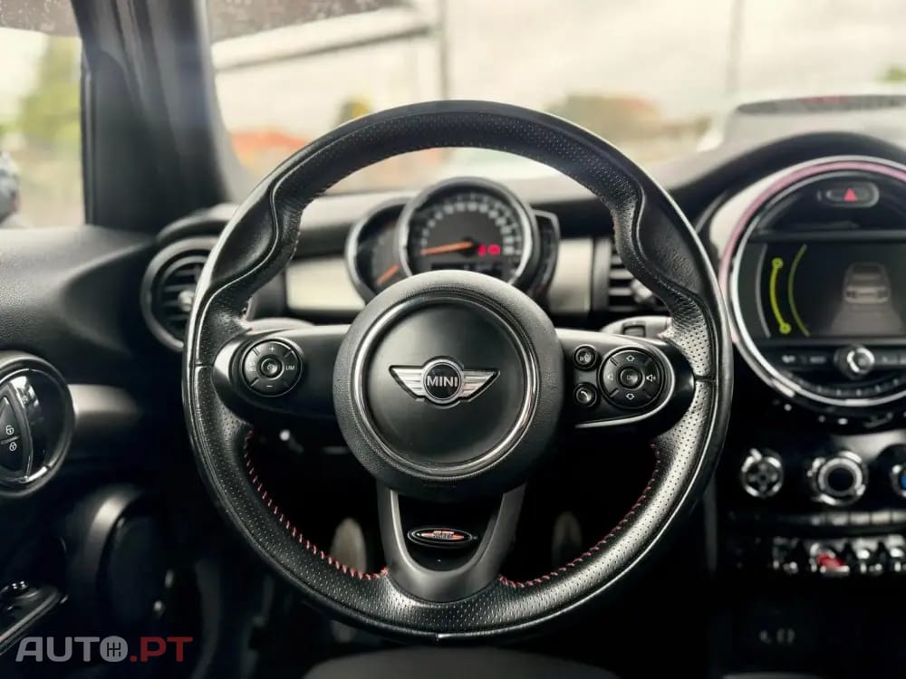 MINI Cooper John Cooper Works Cooper D