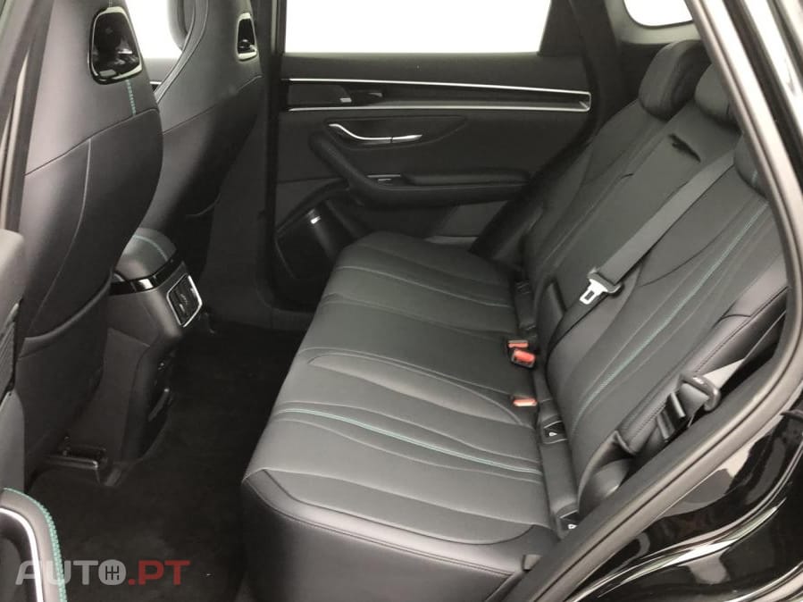 BYD Seal U 87 kWh Design