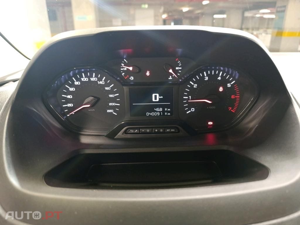 Peugeot Partner PARTNER 1.5 BlueHDi Pro Standard