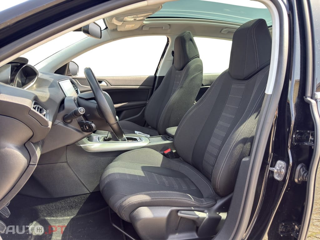 Peugeot 308 1.2 PureTech Allure