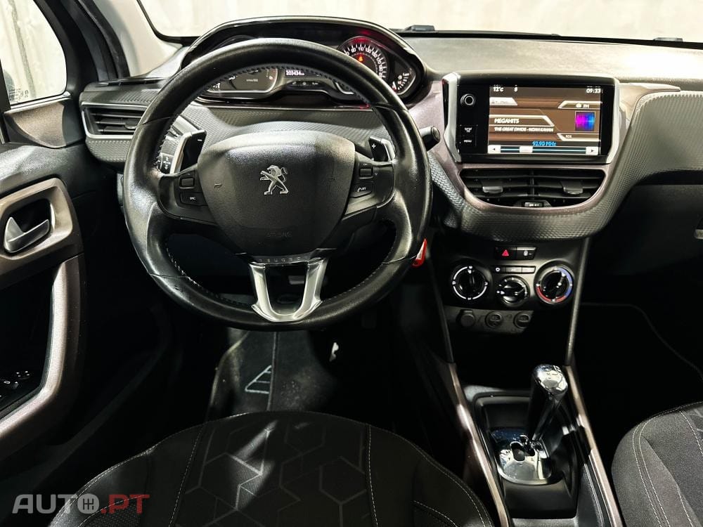 Peugeot 2008 1.6 e-HDi Allure 2-Tronic