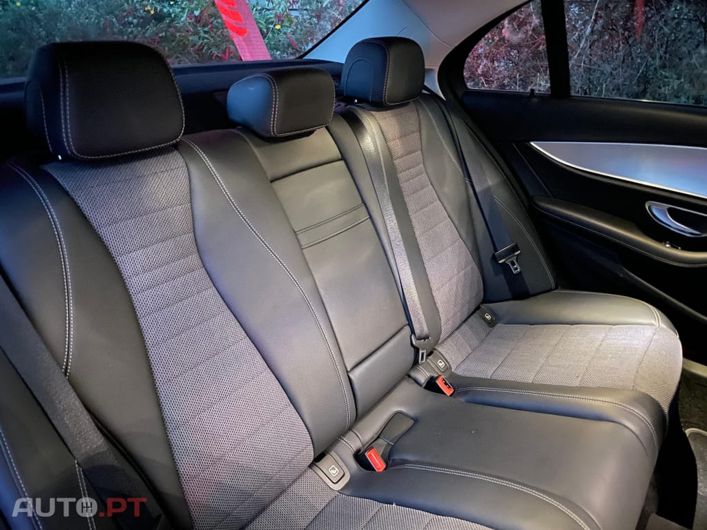 Mercedes-Benz E 300 de Avantgarde