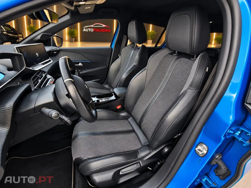 Peugeot E-208 50 kWh GT Line