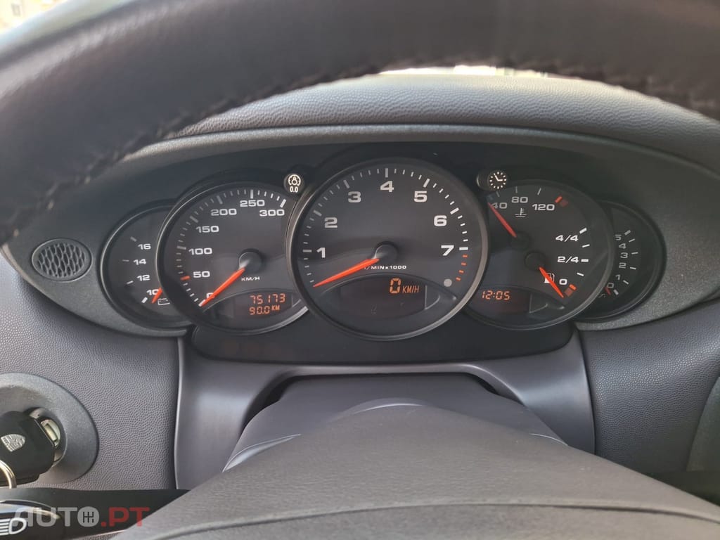 Porsche 996 Carrera Coupé