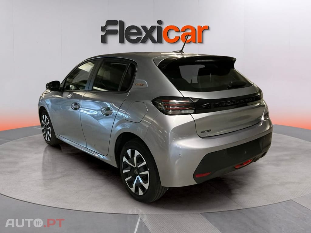 Peugeot 208 1.2 Hybrid Allure e-DCS6