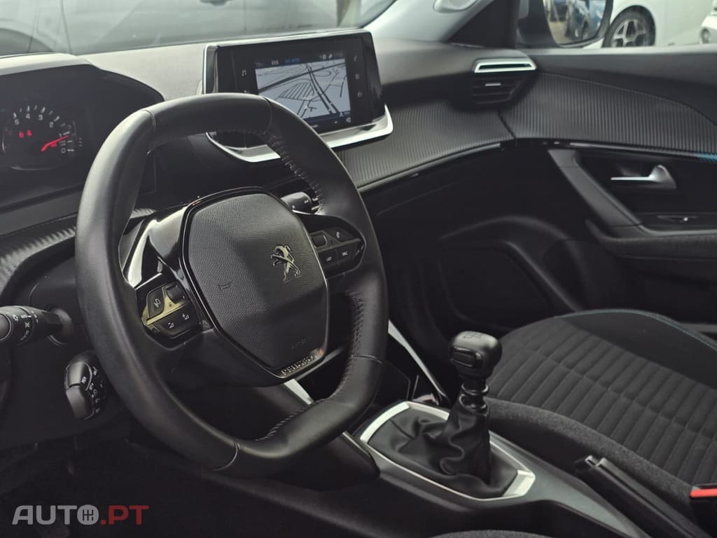 Peugeot 2008 PureTech 100 Style