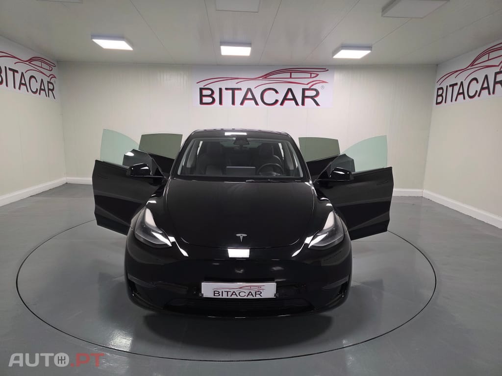 Tesla Model Y Long Range Tração Integral