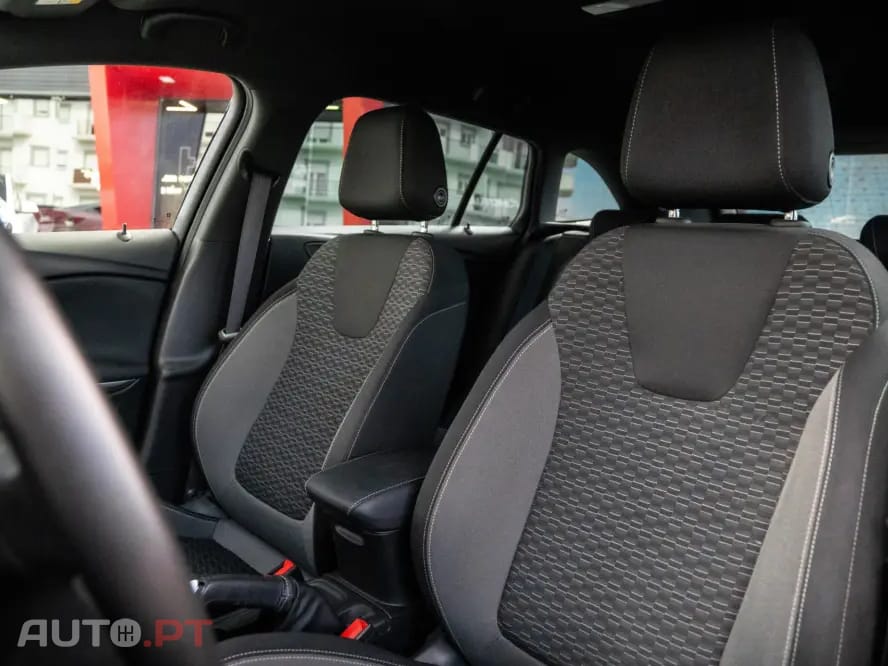 Opel Astra Sports Tourer 1.2 T Elegance