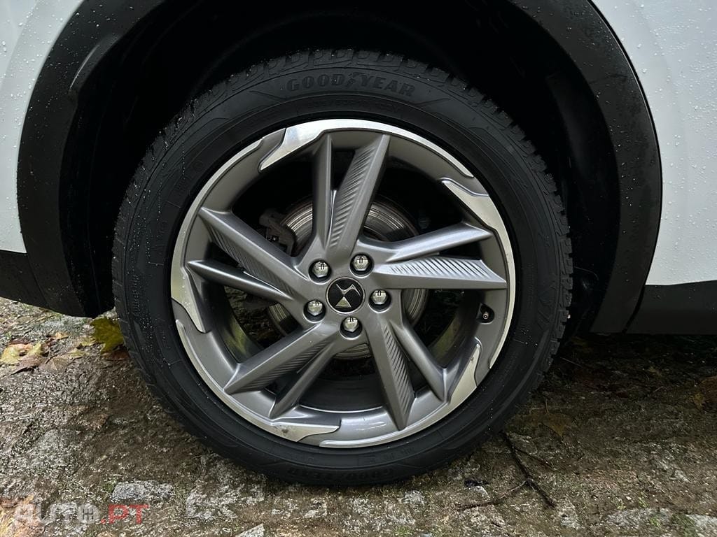 DS DS7 Crossback 1.5 BlueHDi Rivoli EAT8