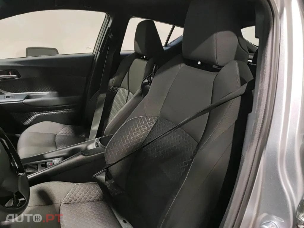 Toyota C-HR 1.8 Hybrid Comfort