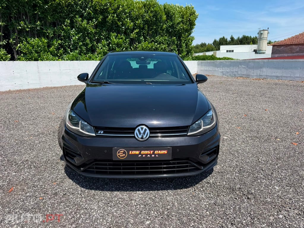 Volkswagen Golf 2.0 TSI R DSG