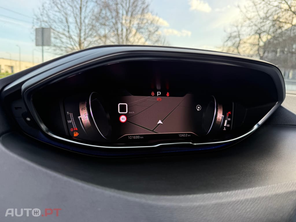 Peugeot 5008 1.5 BlueHDi GT EAT8