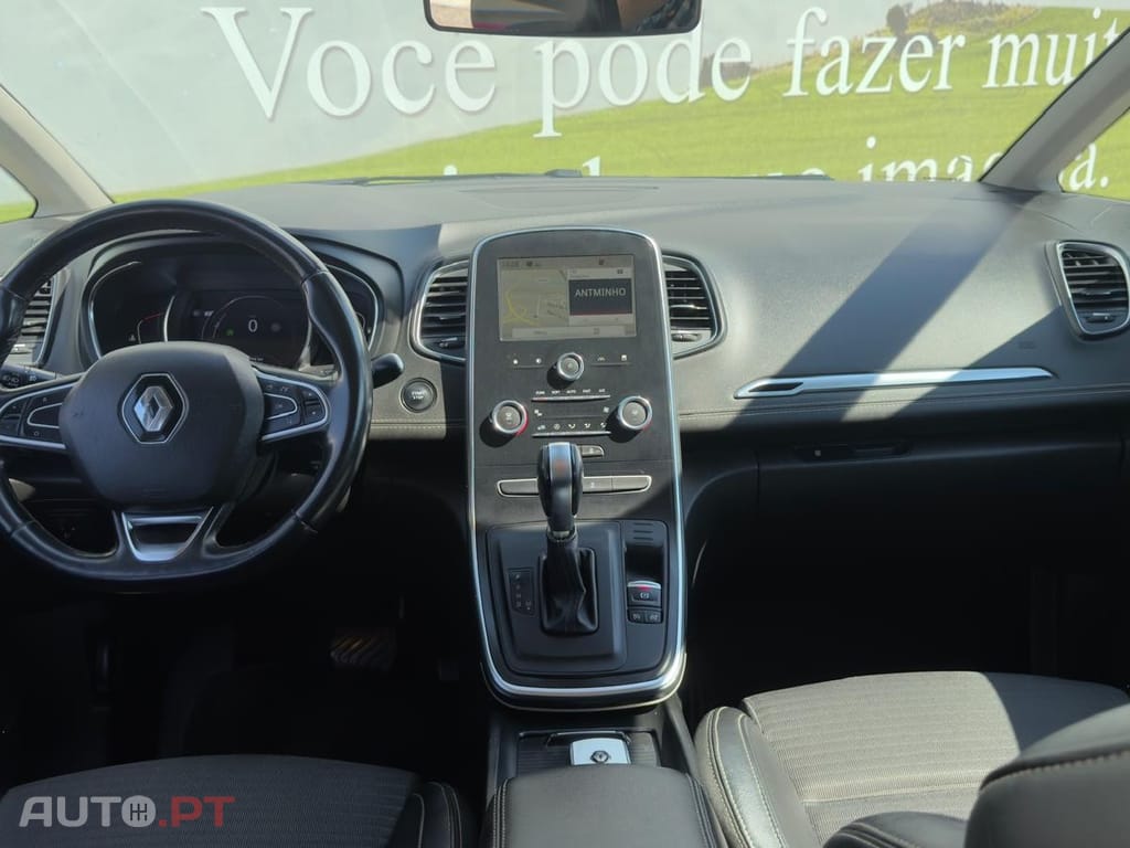 Renault Scénic 7 LUGARES