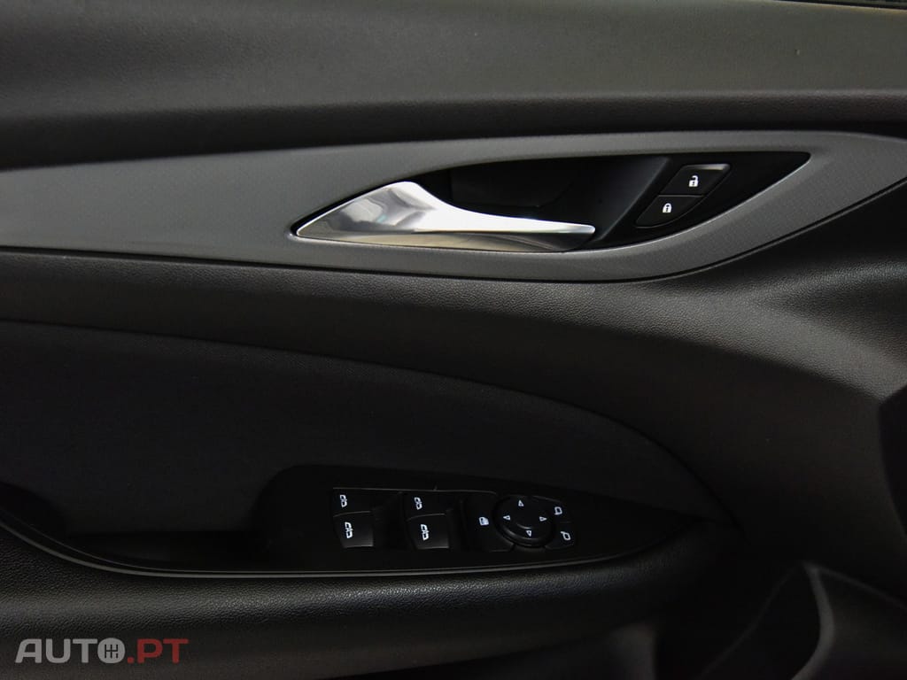 Opel Insignia 1.6 CDTi Business Edition