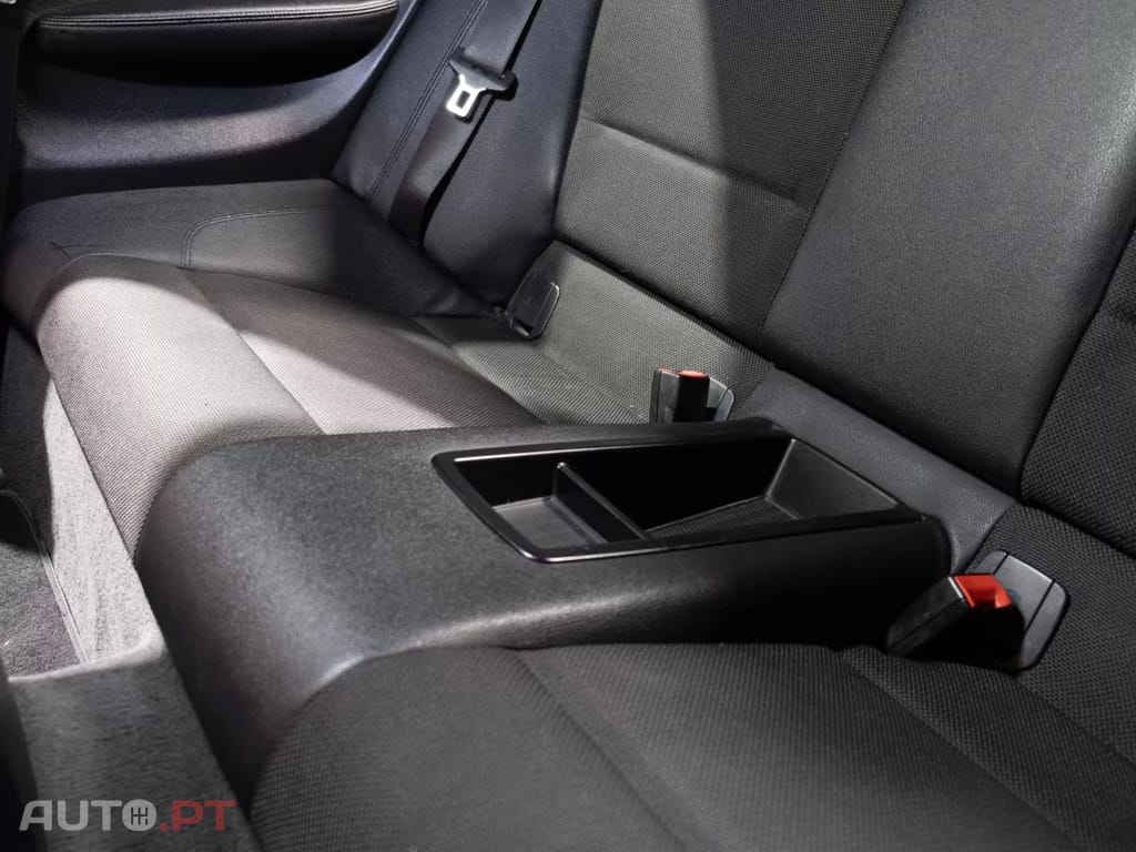 BMW 120 d Aut. Limited Edition Lifestyle c/ M Sport Pack