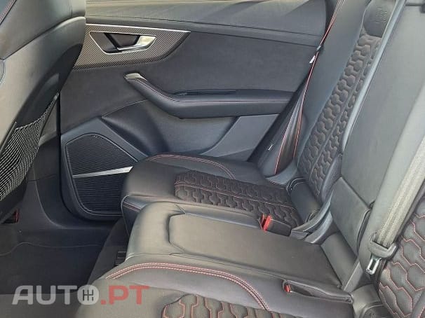 Audi RSQ8 RSQ8