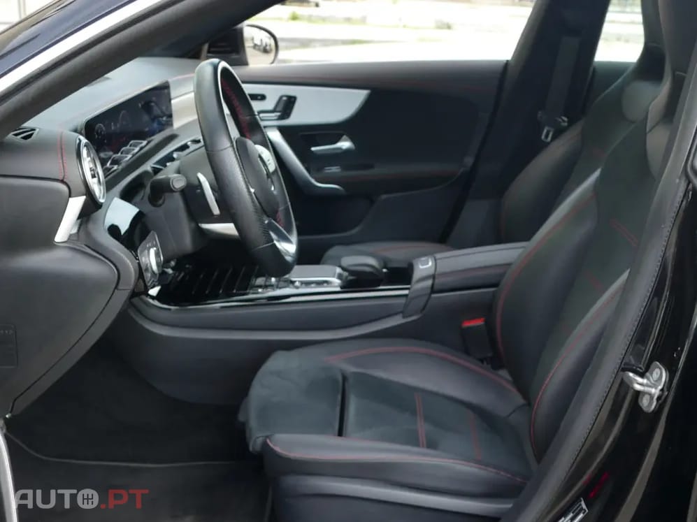 Mercedes-Benz CLA 250 e Shooting Brake AMG Line