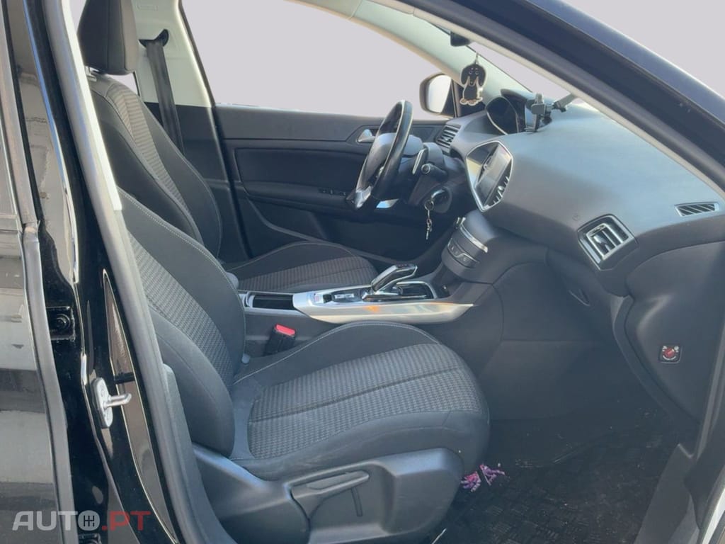 Peugeot 308 SW 1.2 PureTech Active Business