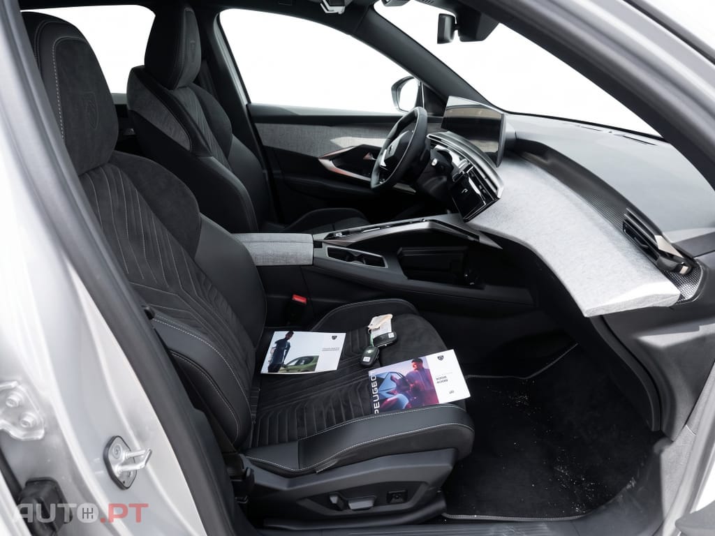 Peugeot E-3008 73 kWh GT