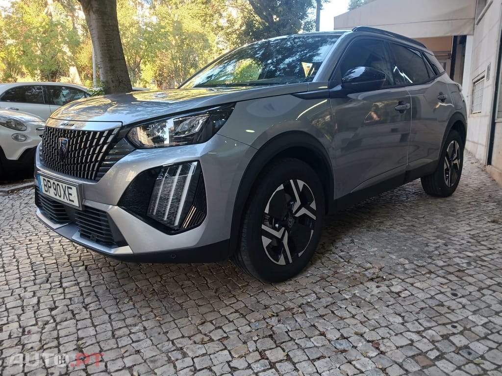 Peugeot 2008 1.2 Hybrid Allure e-DCS6