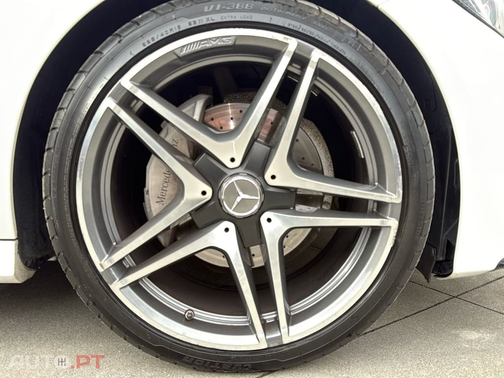 Mercedes-Benz C 200 AMG Line