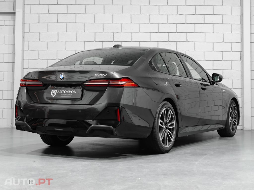 BMW 520 d Pack Desportivo M