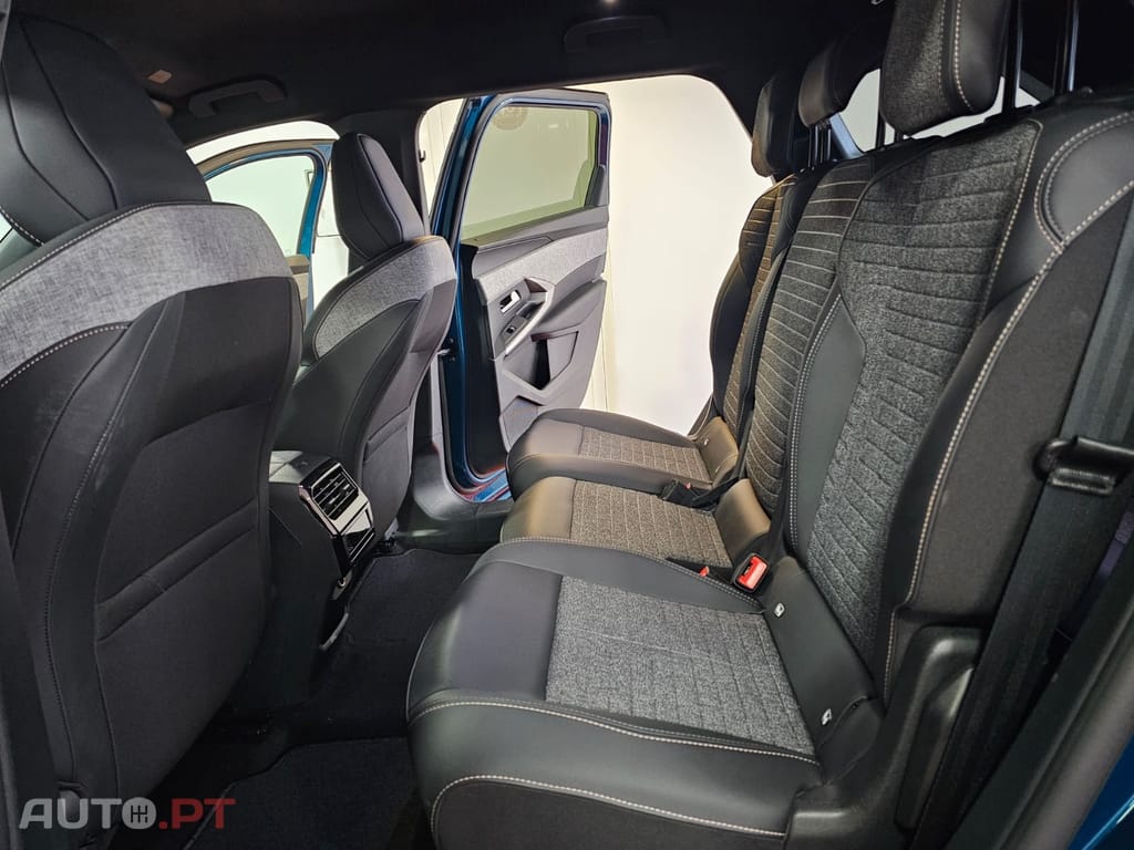 Peugeot 5008 1.2 Hybrid Allure Pack EAT8