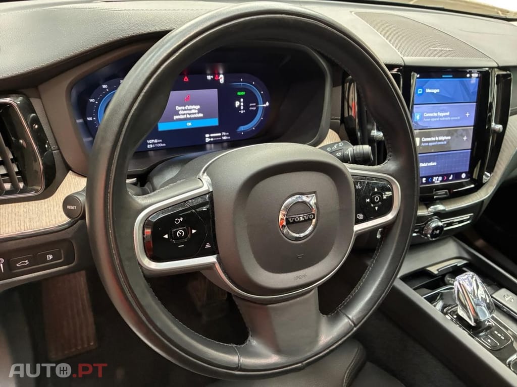 Volvo XC60 T6 Geartronic Plus Style Dark