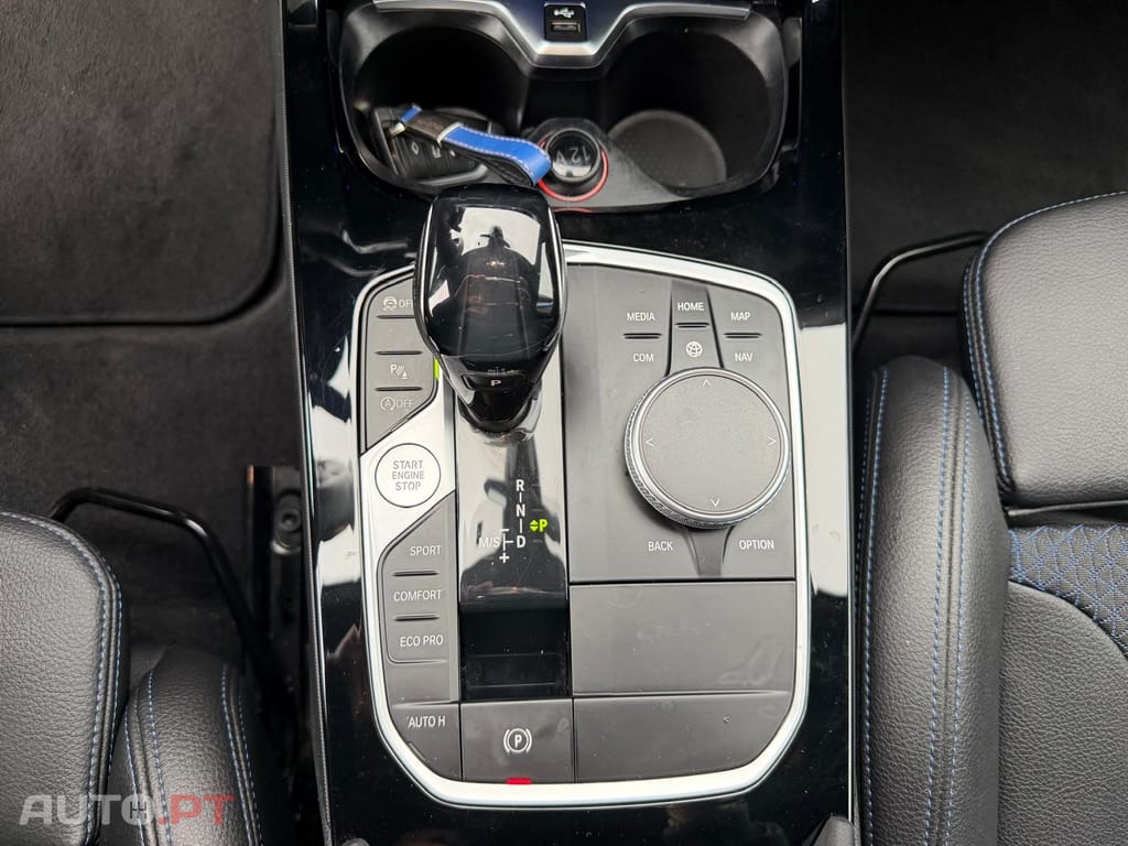 BMW 216 d Pack Desportivo M