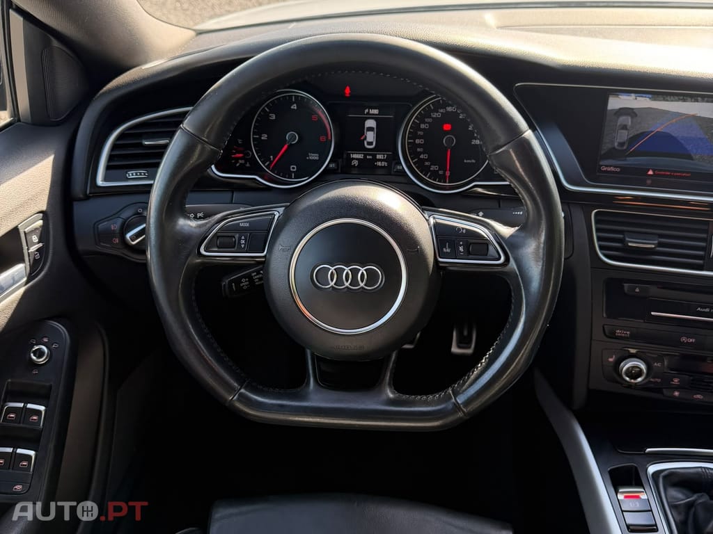 Audi A5 2.0 TDi S-line
