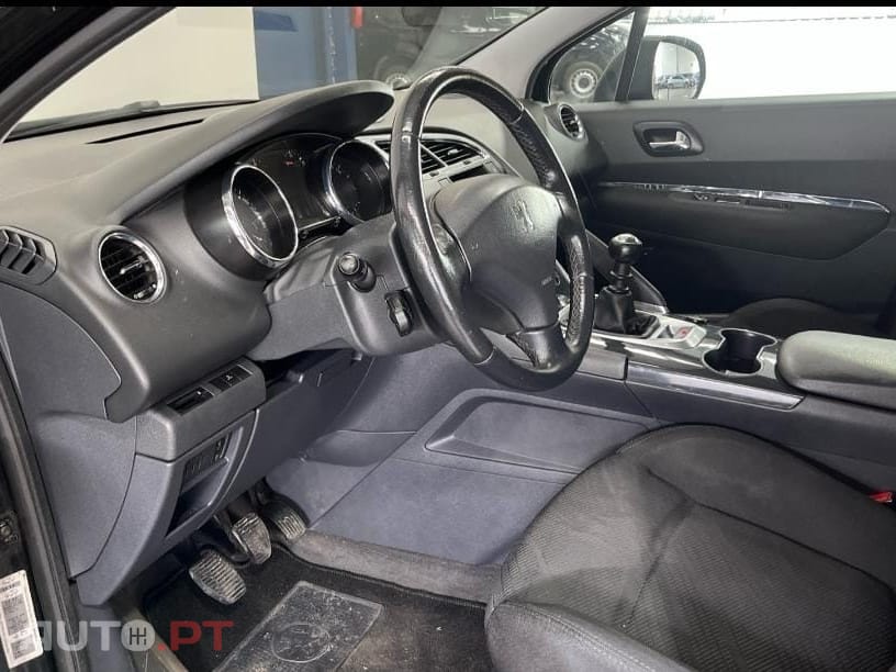Peugeot 3008 1.6 HDi Sport