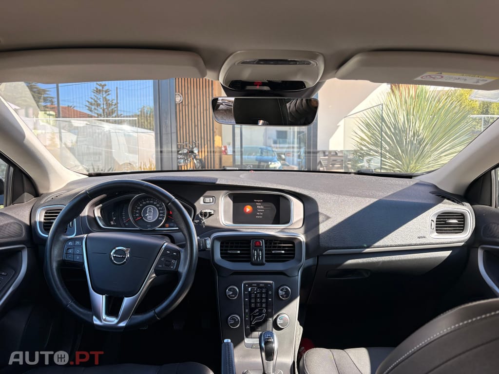 Volvo V40 2.0 D2 Inscription