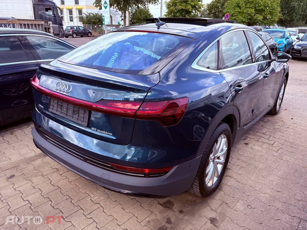 Audi E-Tron 50 quattro