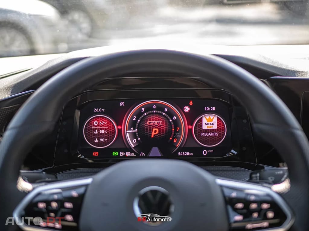 Volkswagen Golf 2.0 TSI GTI DSG Performance