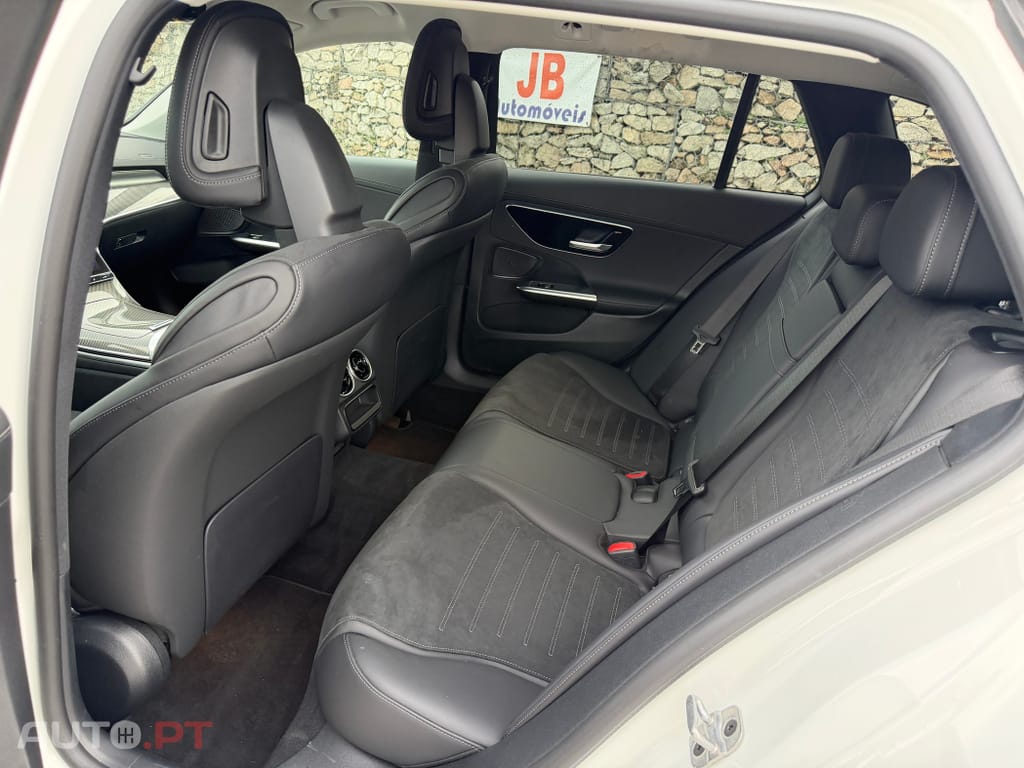 Mercedes-Benz C 300 e AMG Line