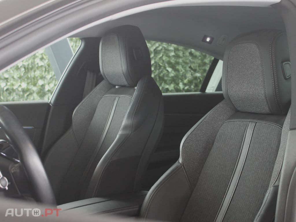 Peugeot 508 1.6 Hybrid Allure Pack e-EAT8