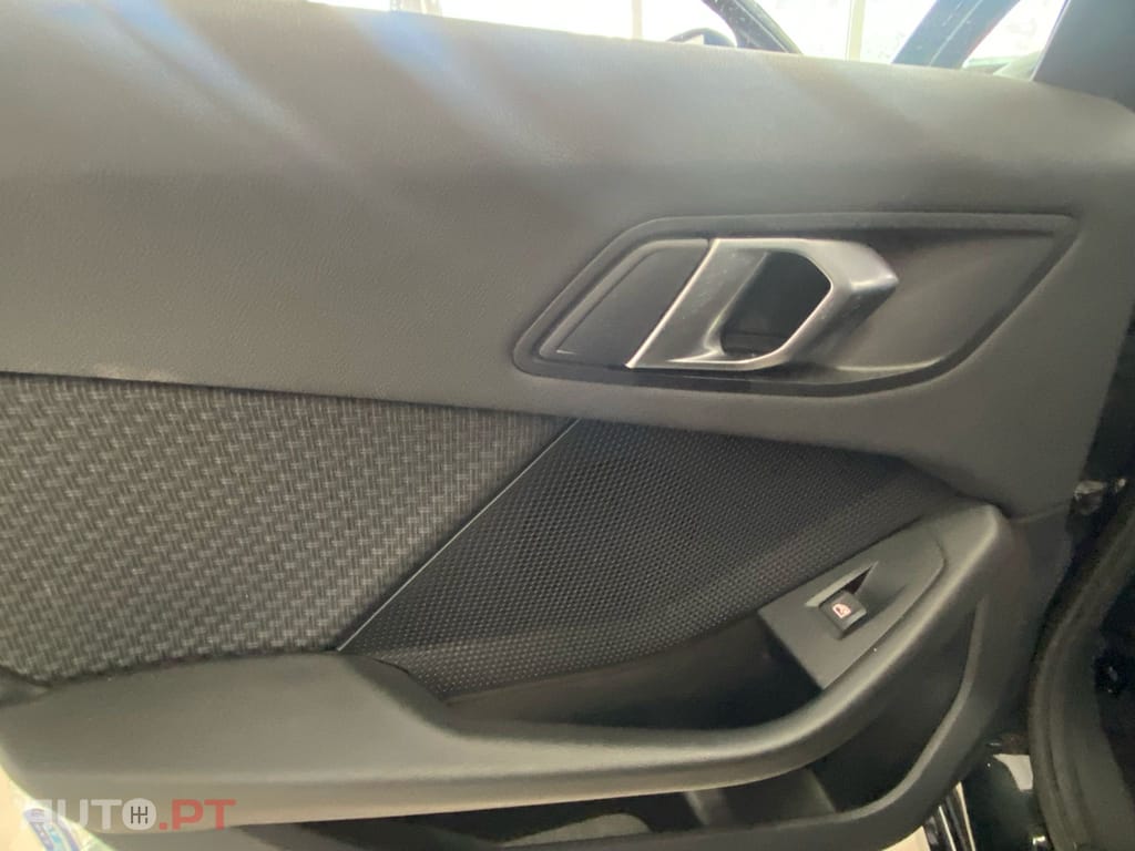 BMW 116 DA AUTO LUXURY LINE