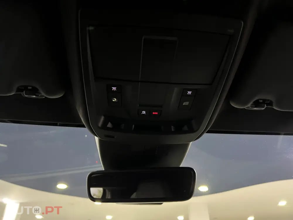 Peugeot 3008 Allure Hybrid e-DCS6