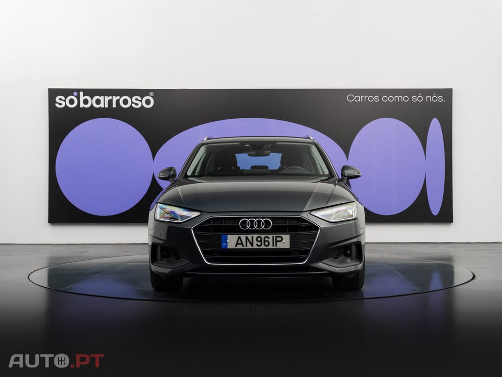 Audi A4 Avant 30 TDI S tronic