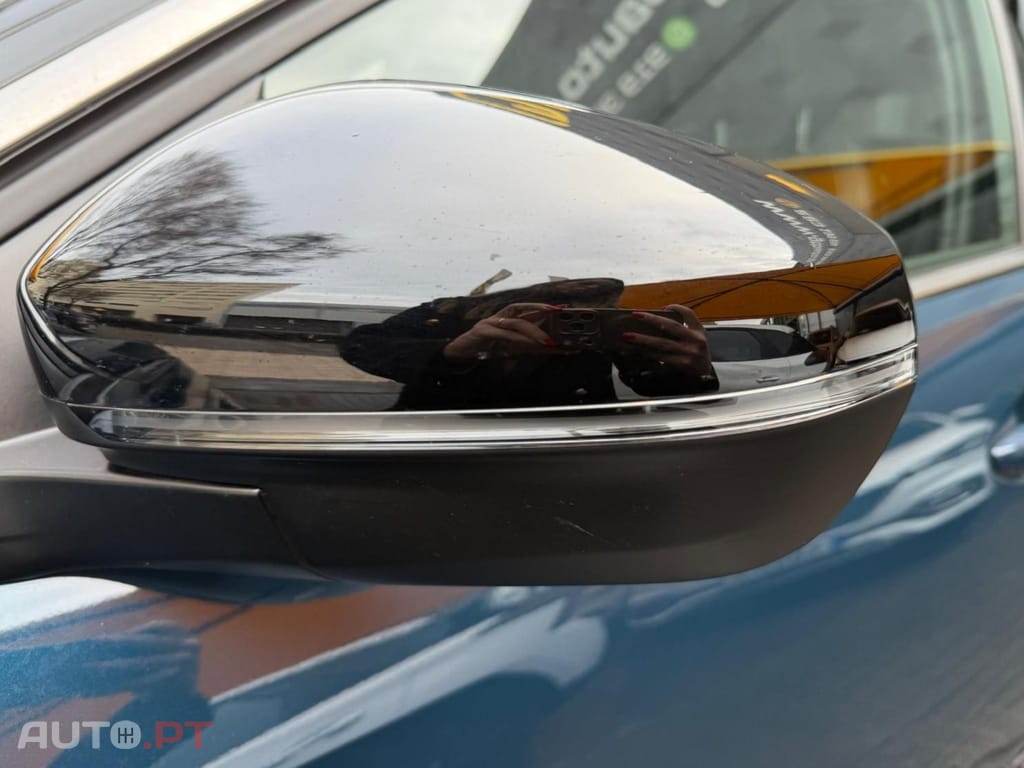 Peugeot 3008 1.2 Puretech EAT8 