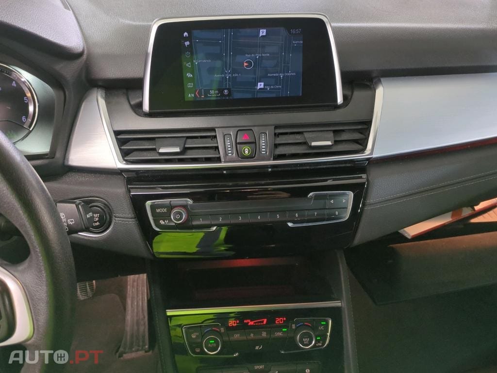 BMW 216 d 7L Line Sport